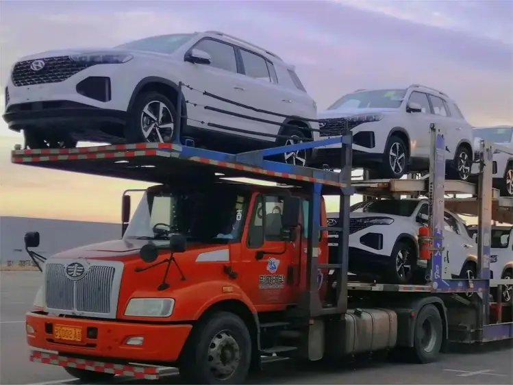 Commercial Vehicle Repairs Levin: Reliable Truck Care Commercial Vehicle Repairs Levin