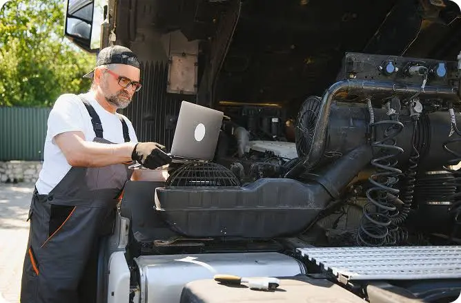 24 Hour Truck Mechanic Levin /